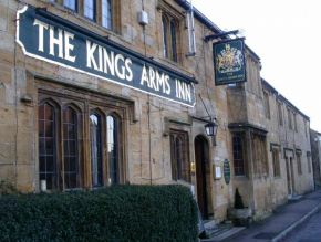 Гостиница The Kings Arms Inn  Йовил